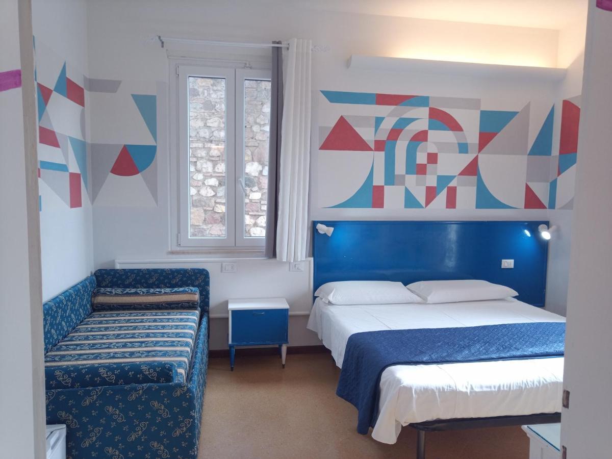 Vegan B&B Meuble Adriana Sirmione Bagian luar foto
