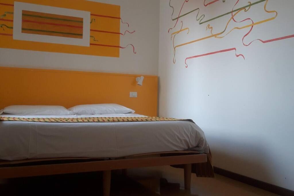Vegan B&B Meuble Adriana Sirmione Bagian luar foto
