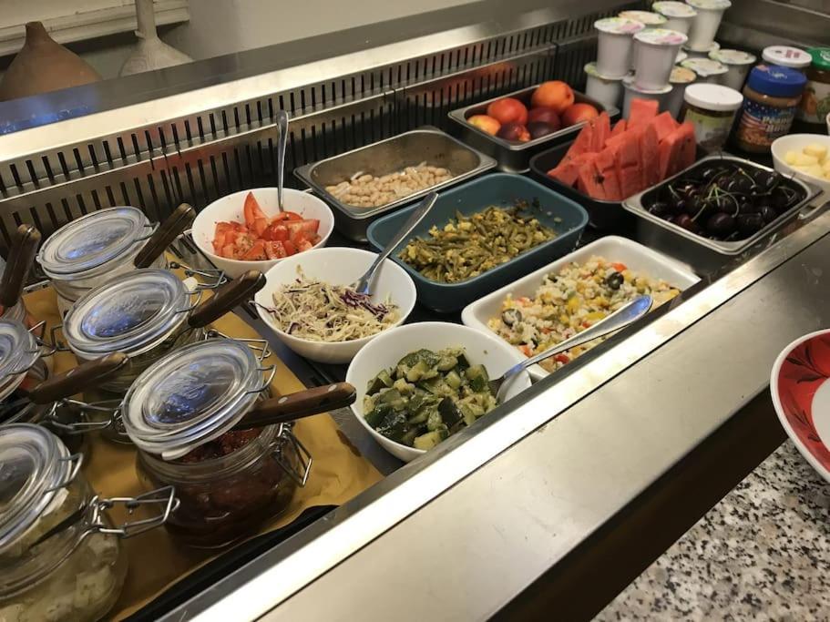 Vegan B&B Meuble Adriana Sirmione Bagian luar foto